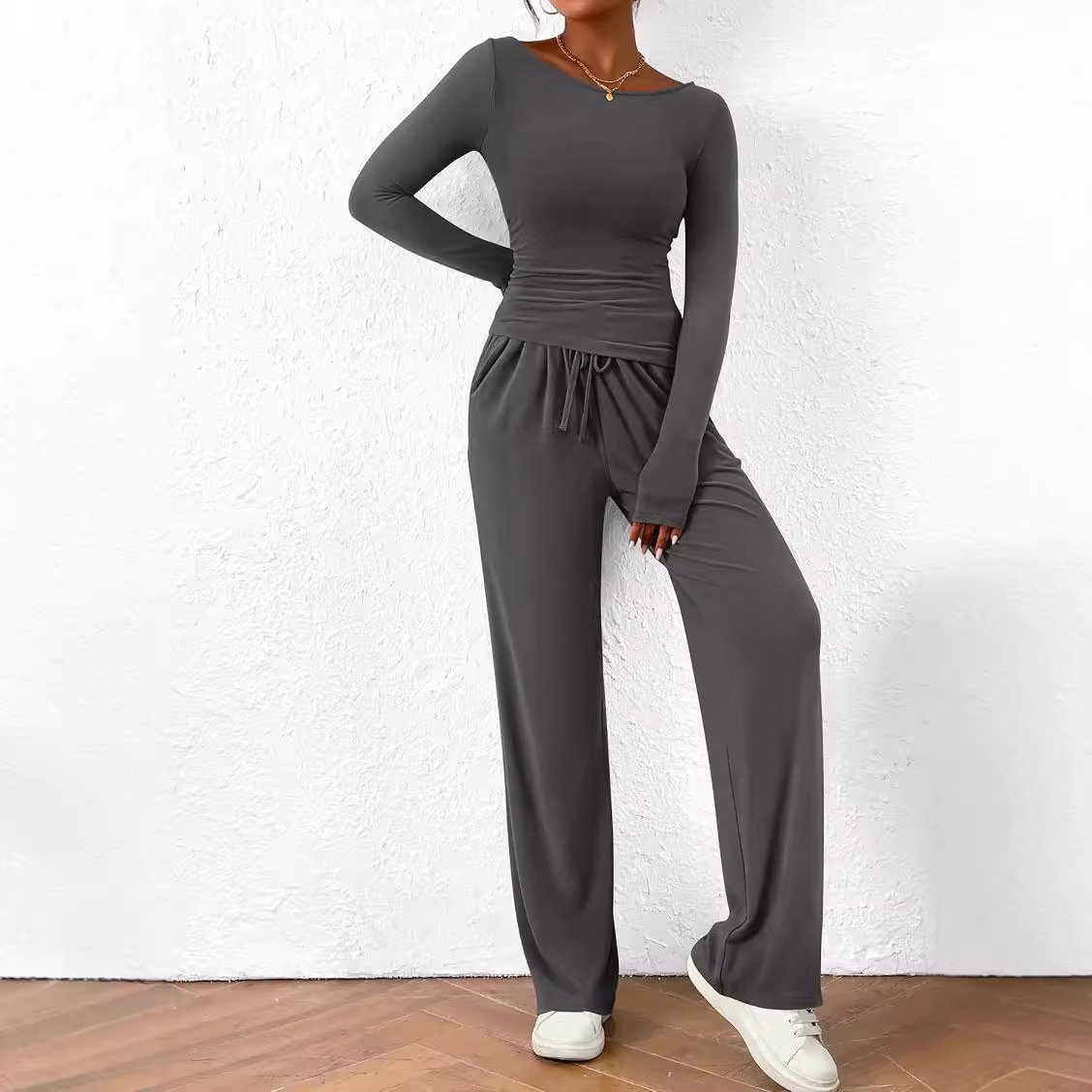 Camiseta de manga larga Anchos pantalones- Ropa deportiva informal - Image 4